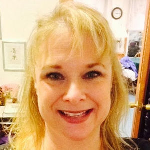 Meet your Posher, Suzanne